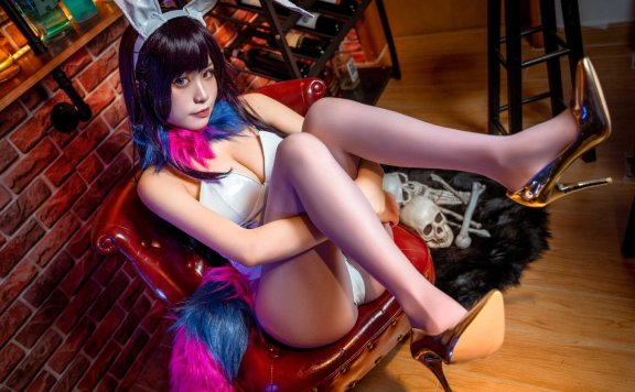 一笑芳香沁 恶魔姐姐[30P-70MB]