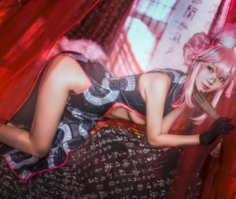 黑川 杀阶旗袍 柯杨斯卡娅 [12P-300MB]