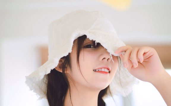 镜酱 私奔之日常 [40P-462MB]