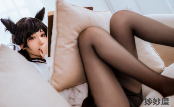 南桃Momoko 爱宕制服 [13P-72MB]