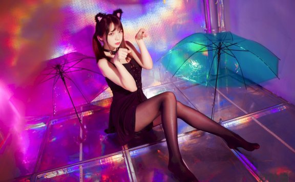 疯猫ss 丝袜狂想曲(光) [34P-361.18MB]