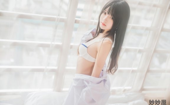 桜桃喵 白衬衫散发 [49P-409MB]