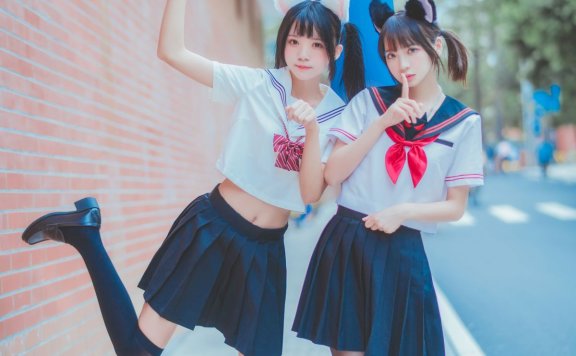 桜桃喵&疯猫ss JK百合2 [33P-393MB]