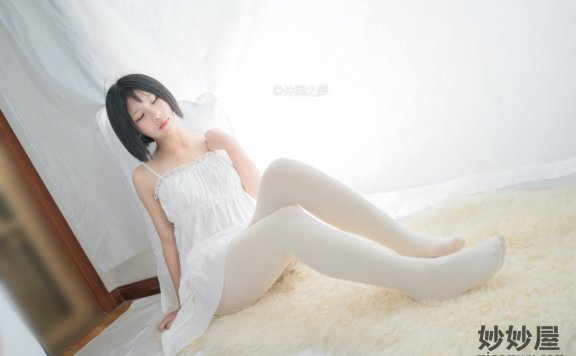 轻兰映画 Grand.001 清纯白吊带裙