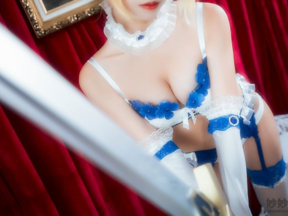 鳗鱼霏儿 King of Knight 室内[15P-300MB]