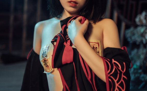 七月喵子 小僵尸 [22P-179MB]