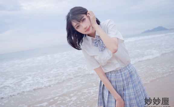 周叽是可爱兔兔 海边jk[35P-252MB]