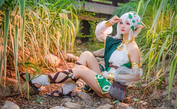 星之迟迟 秘密花园-可可萝[17P-85MB]