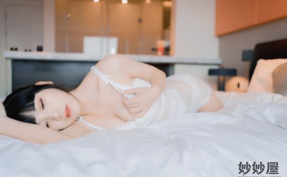 usejan蓝蓝 薄纱睡衣[42P-75MB]