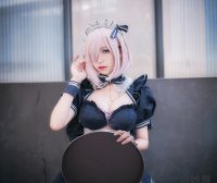 芋圆侑子 黑枪呆女仆自拍 [24P3V-211MB]