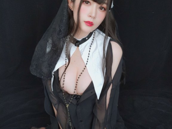 白银81 蕾丝修女 [86P7V-838MB]