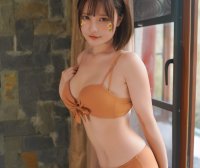 千夜未来 温泉 [14P-37MB]