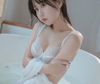 萌芽儿o0 浴缸 [72P-1.76GB]