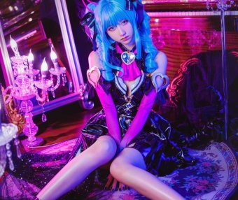 木绵绵OwO miku小恶魔 [19P-221MB]