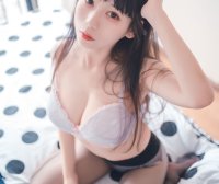 usejan蓝蓝 私语 [50P-107MB]