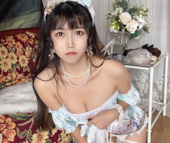 不呆猫 兔子女友 [55P-493MB]