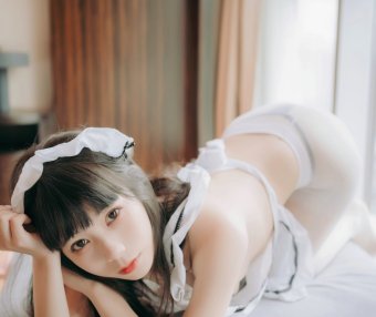 usejan蓝蓝 小厨娘 [46P-134MB]