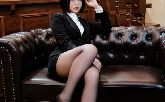 半半子 OL様 [37P-108MB]