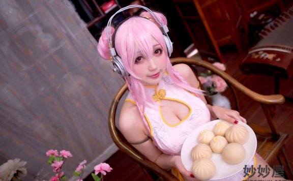 周叽是可爱兔兔 旗袍索尼子 [14P-176MB]