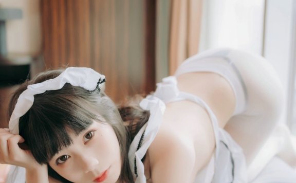 usejan蓝蓝 小厨娘 [46P-134MB]