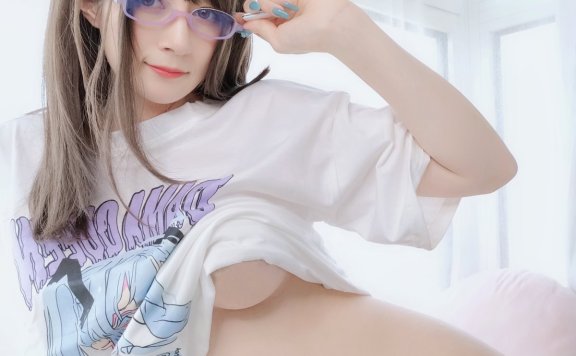 白银81 宅家女友 [59P4V-276MB]