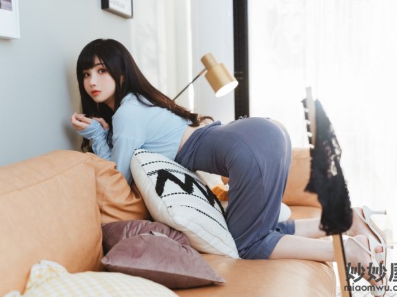 rioko凉凉子 吉他妹妹系带裙 [45P1V-1.26GB]