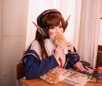 Sally Dorasnow D.Va [20P-40MB]