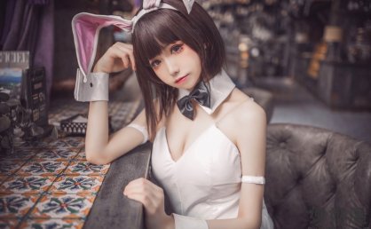 衣衣 加藤惠兔女郎 [52P-111MB]