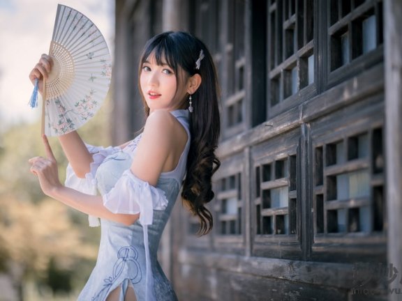 陆卿卿 蓝色旗袍 [24P-103MB]