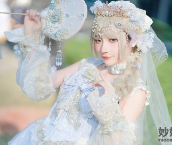 是三不是世w 霜雪星辰 [23P-239MB]