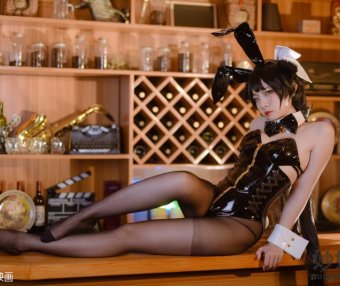 二佐Nisa 獒犬兔女郎 [41P-1.1GB]