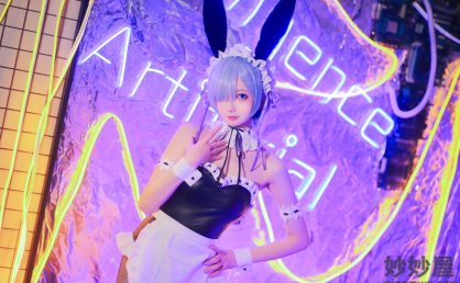 封疆疆v 蕾姆兔女郎 [18P-212MB]