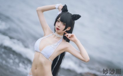 封疆疆v 爱宕泳装 [14P-130MB]