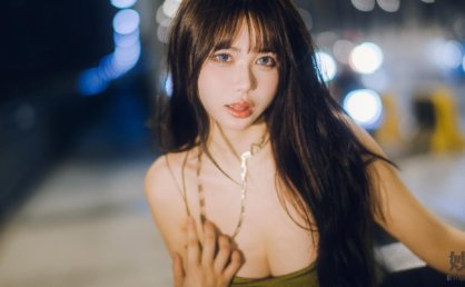 Tina很妖孽呀 绿色连衣裙 [35P-210MB]