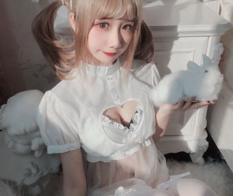 果咩酱w 兔兔护 [12P-64MB]