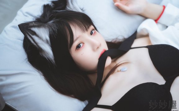 桜桃喵 狼来了01 [72P-1.30GB]