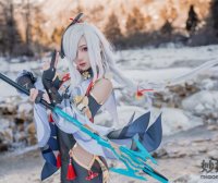 如月灰 原神 申鹤 [15P-55MB]